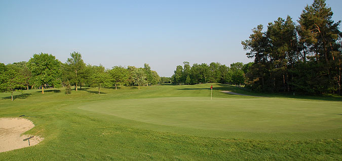 Bay Valley Golf  Club