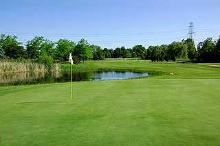 Golden Hawk Golf Club